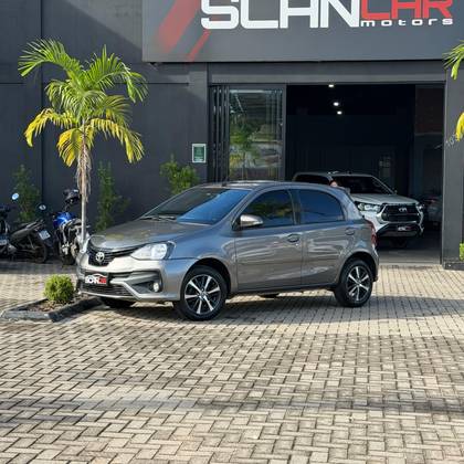 TOYOTA ETIOS 1.5 X PLUS 16V FLEX 4P AUTOMÁTICO